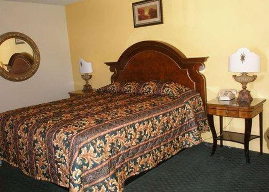 Beyond Stay Hotel Victorville Downtown Camera foto